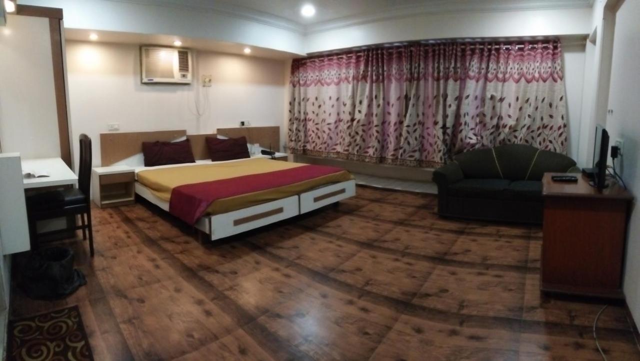 Livewel Serviced Apartments Bombay Extérieur photo
